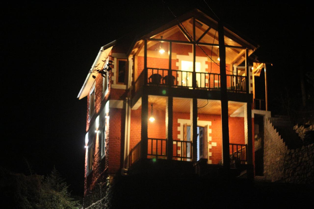 Banjār Offbeat Abodes - Tirthan Valley מראה חיצוני תמונה